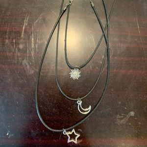 Set of 3 necklaces